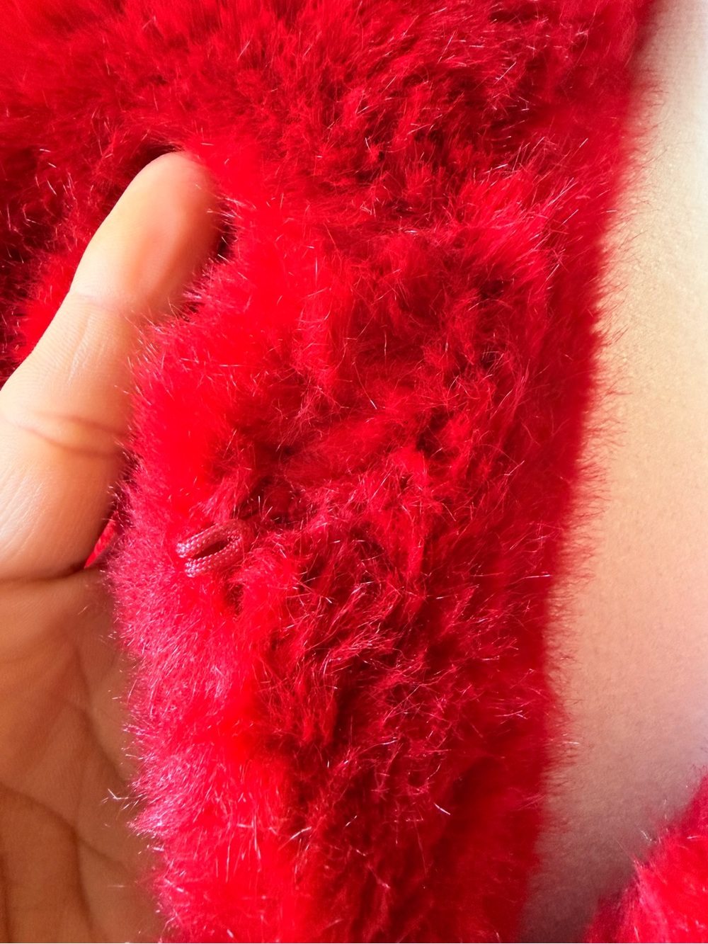 Red faux fur cropped coat - Picture 9 of 11